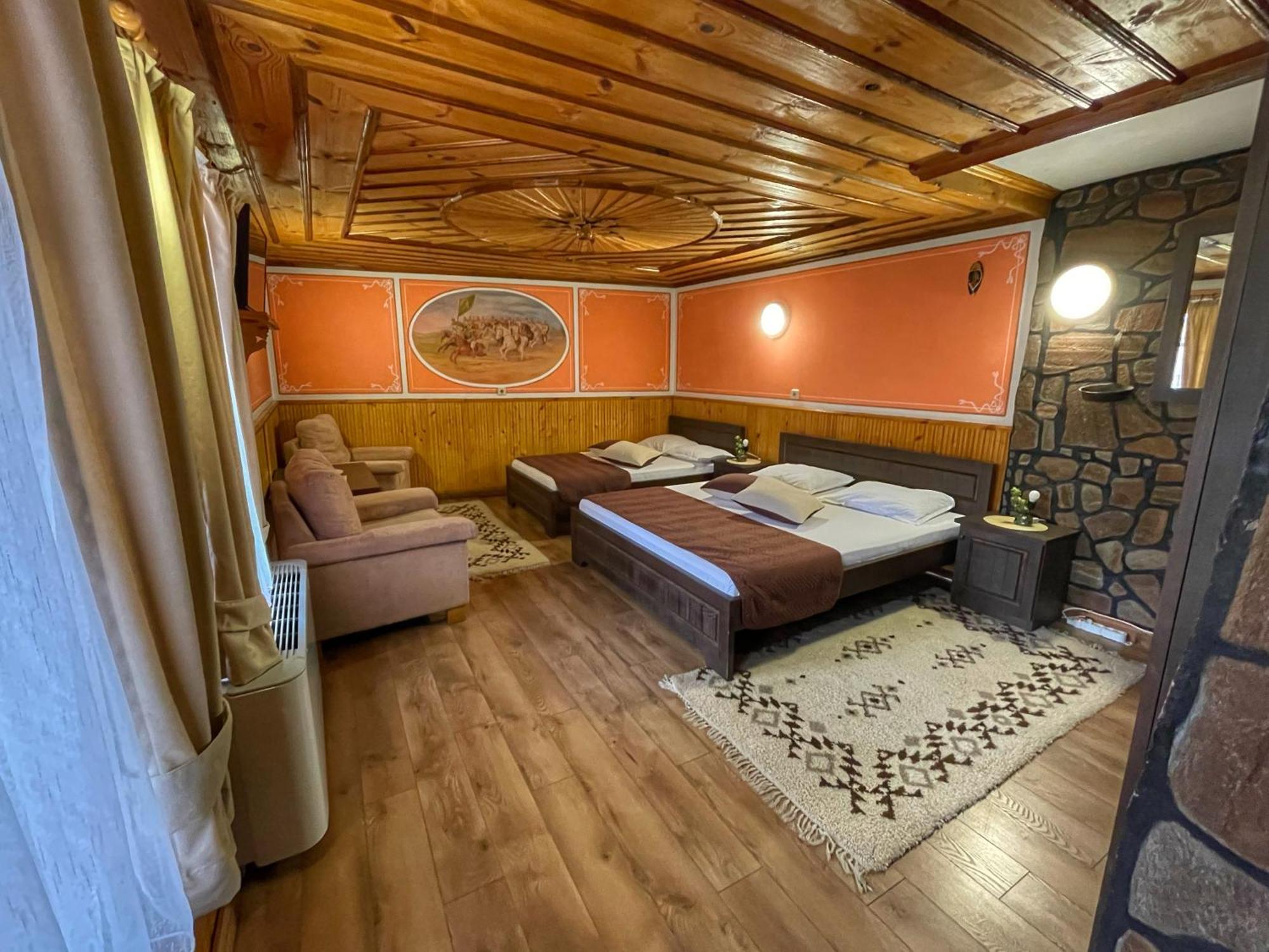 Guest Rooms Colorit Koprivștița Exterior foto